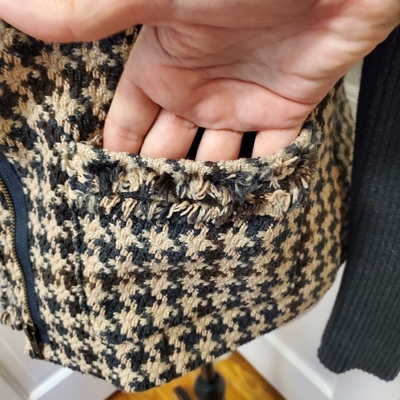 CAbi Houndstooth Mixer Jacket #978, Gray/Beige Size 8 Classic - Picture 7 of 16